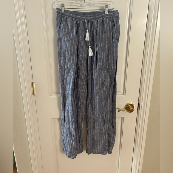 Gold Hawk Linen Blue and White Pinstriped Suit Blazer and Pants - Picture 4 of 10